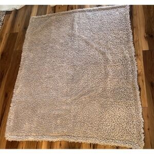 Pottery Barn Sherpa Boucle Area Rug 50x60 Gray Plush Cozy Accent Floor Rug